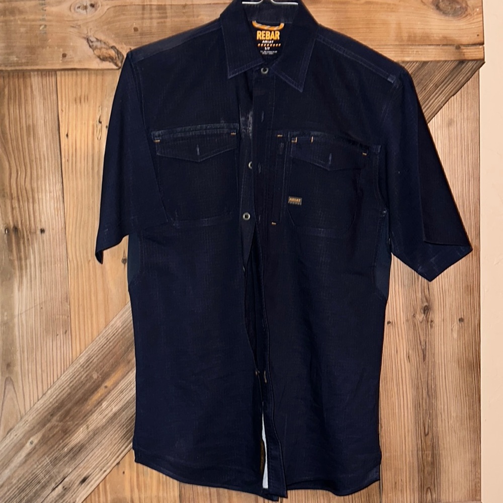 Men’s Ariat Rebar small shirt